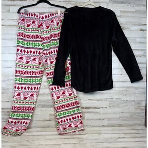 Womens Red Green Holiday Christmas Fleece Lounging Pajama Set Mayfair Sz Lg.
